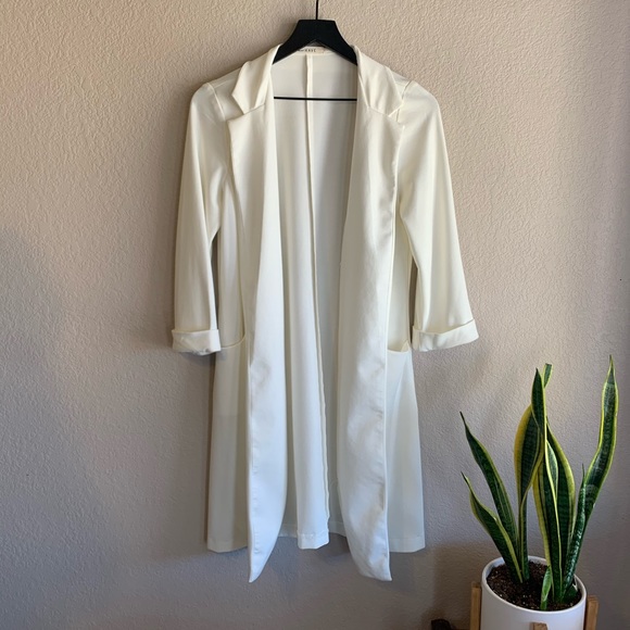 Must Have Jackets & Blazers - MUST HAVE White Long Blazer